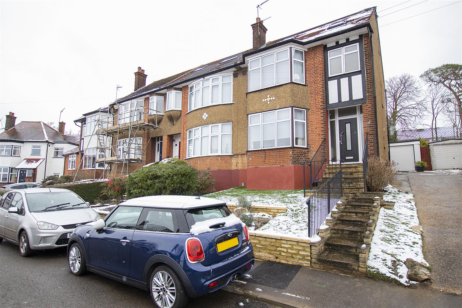 Slades Gardens, Enfield Lanes Estate Agents